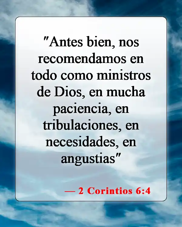 Versículos de la Biblia sobre llevar la cruz (2 Corintios 6:4)