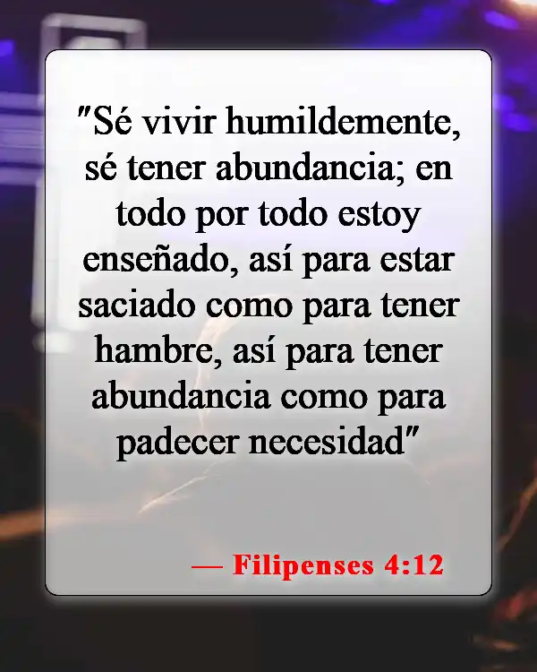Versículos de la Biblia sobre bendecir los alimentos (Filipenses 4:12)