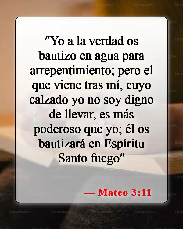 Versículos de la Biblia sobre el bautismo (Mateo 3:11)