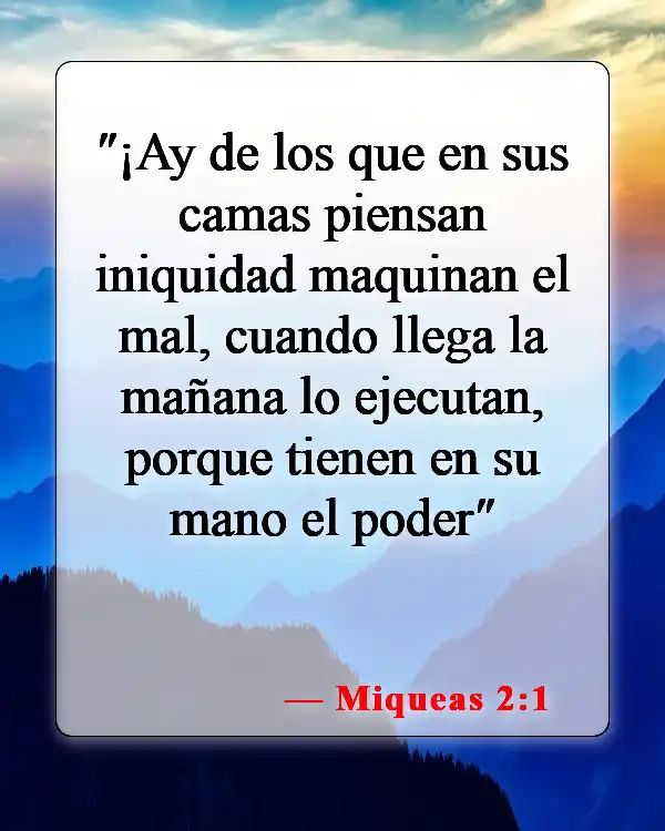 Versículos de la Biblia sobre las personas malas (Miqueas 2:1)